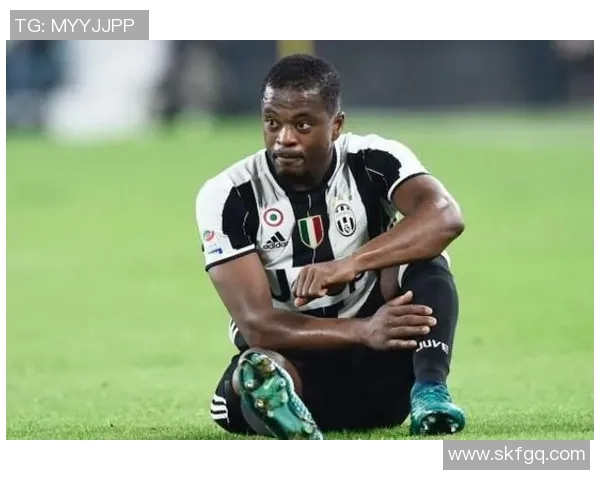 埃弗拉：当你为尤文踢球时你有必要献身全部，尤文球员太软弱了